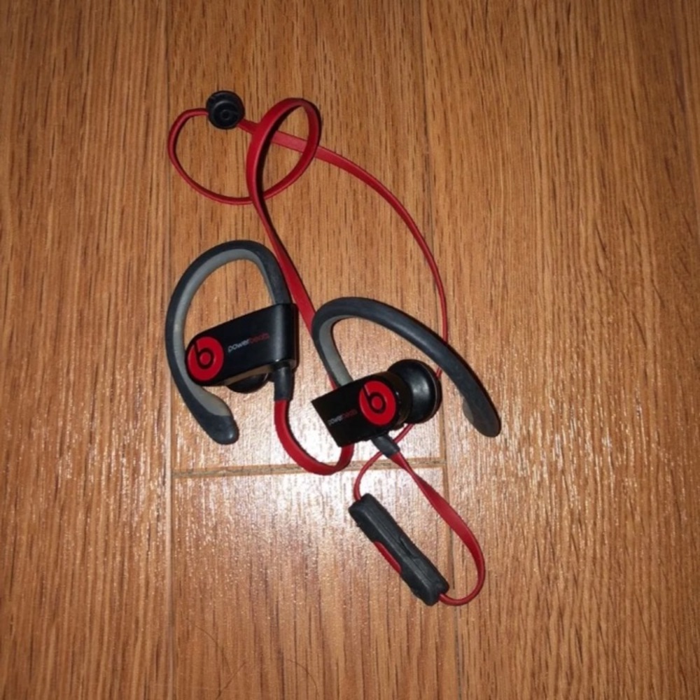 Power beats 2